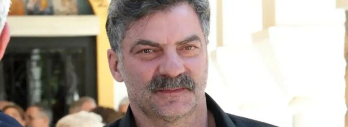 Στάθης Μαντζώρος: Παραμένει σε καταστολή μετά το βαρύ εγκεφαλικό – «Η γυναίκα του δεν έχει φύγει δίπλα του ούτε λεπτό»