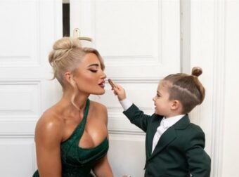 Ιωάννα Τούνη: H βιντεοκλήση με τον γιο της από το Λονδίνο – «Μου λείπει το νινί μου»