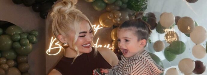 Τούνη: «Κάθε σου χαμόγελο φωτίζει τις πιο σκοτεινές μου μέρες» – Τα στιγμιότυπα από το πάρτι γενεθλίων του γιου της