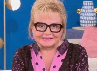 Ατύχημα για την Βίκυ Παγιατάκη: Έπεσε στο μπάνιο