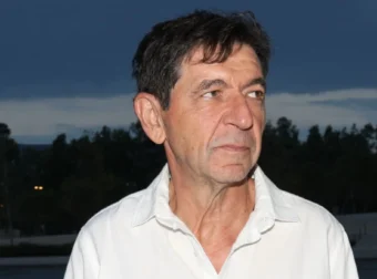 Σκιαδαρέσης: Πρόβλημα υγείας για τον ηθοποιό – Η επέμβαση που έκανε