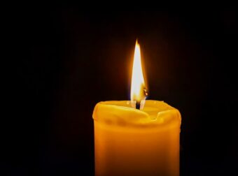 Πέθανε σήμερα ο άρχοντας της νύχτας που άλλαξε την Ελλάδα