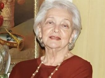 Βρέθηκε νεκρή στο σπίτι της η γνωστή ηθοποιός και τραγουδίστρια