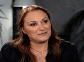 Βίκτωρας Κωνσταντάκης: Κλώνος της μαμάς του Ρένιας Λουιζίδου ο 25χρονος!