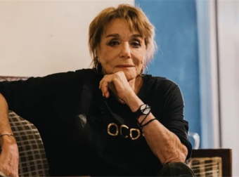 Κάποτε ήταν η πιο όμορφη του Ελληνικού σινεμά, 85 ετών σήμερα δεν έχει ούτε μία πλαστική: Πασίγνωστη Ελληνίδα ηθοποιός, είπε «όχι» στις επεμβάσεις και μεγάλωσε φυσικά με ρυτίδες