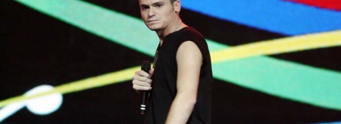 Καταδικάστηκε ο ηθοποιός Λάμπρος Φιλίππου για βιασμό και 2 απόπειρες βιασμού – Ποινή φυλάκισης 4 ετών με αναστολή