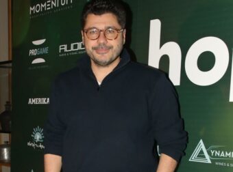 Λάμπρος Κωνσταντάρας για τη «μαύρη Ωραία Ελένη»: «Μη λυσσάτε, ούτε ο Αχιλλέας ήταν ξανθός με κοιλιακούς»