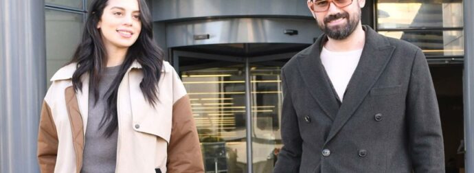 Νίκος Πολυδερόπουλος – Πήρε εξιτήριο από το μαιευτήριο με τη Βαλασία Συμιακού: «Ήμουν μέσα στη γέννα και τα έχω δει όλα»