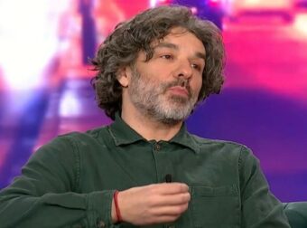 Πέτρος Λαγούτης: «Ήταν για φάπες» – Η ερώτηση για τον Άγιο Βαλεντίνο που τον έφερε στα όριά του μετά τον χωρισμό