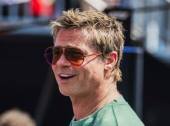 Μπραντ Πιτ: Έφτασε στην Ύδρα με την 33χρονη κούκλα σύντροφό του, Ινές Ντε Ραμόν (Φωτογραφίες)