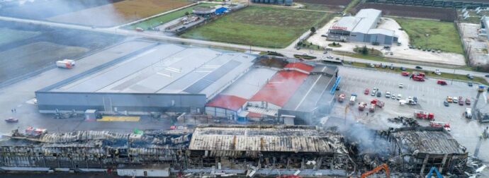 Το «κουβάρι» των ευθυνών στη Βιολάντα: Οι αντιφάσεις για τον αριθμό των δεξαμενών και η καταγγελία για πλαστή επίβλεψη μελέτης