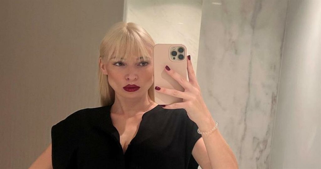 «Κόλαφος» η Φωτιάδη: Η δημόσια απειλή – «Στα @@ μου όλα όταν μιλάς για τον γιο μου, σκουπίδι»