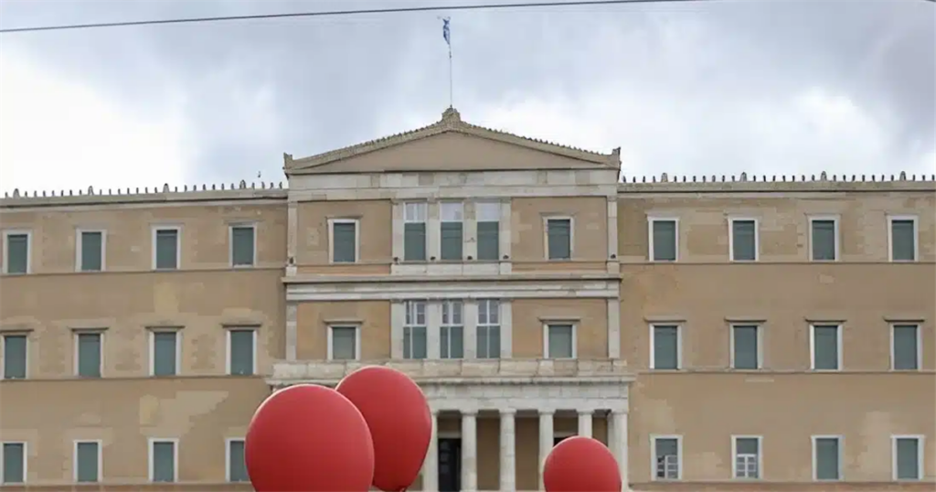 Παραλύει η χώρα: Ποιοι συμμετέχουν στην απεργία της ΑΔΕΔΥ για τα Τέμπη – Κλειστό το κέντρο