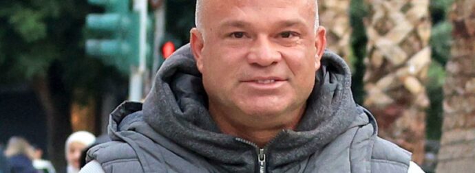 Στο νοσοκομείο ο Κώστας Σόμμερ: Η φωτογραφία με τους ορούς και το μήνυμά του