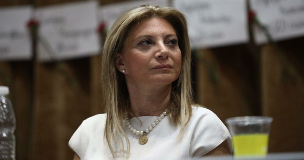 Το μοιραίο λάθος που «βυθίζει» την πολιτική καριέρα της Μαρίας Καρυστιανού