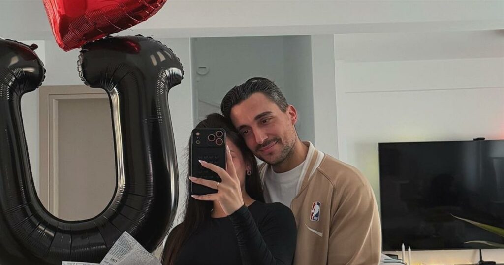 Κατσούλης: Τα δώρα που έκανε στη Ρουμελιώτη για τη γιορτή του Αγίου Βαλεντίνου