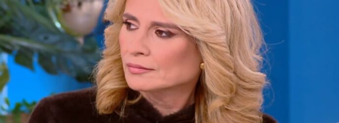 Ρίτσα Μπιζόγλη: Η στιγμή που «λύγισε» σε δελτίο ειδήσεων – «Έκλαψα, είναι πολύ βαρύ αυτό για έναν άνθρωπο»