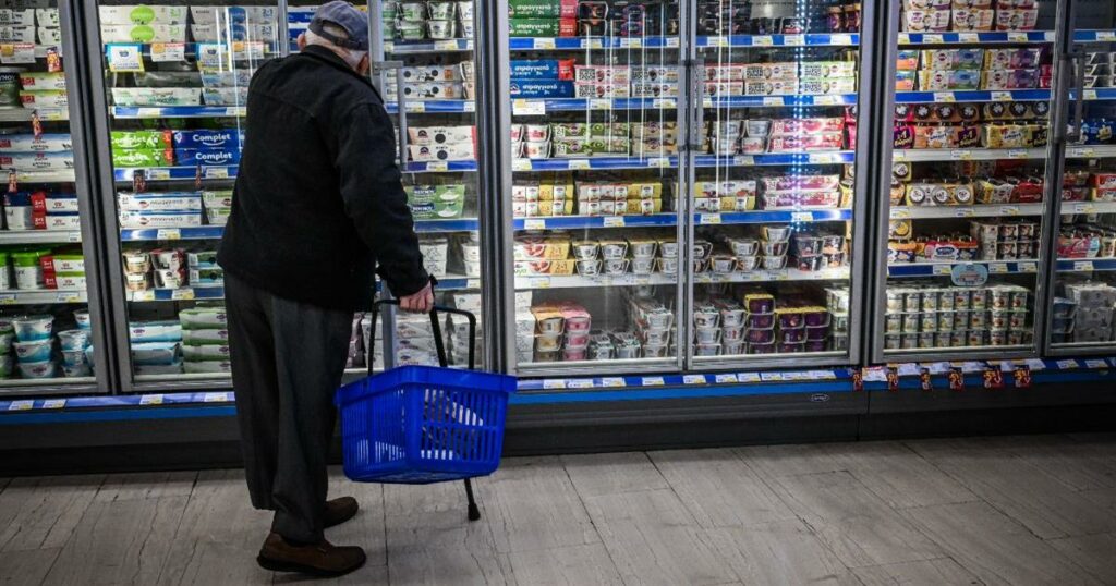 Κάμερες και security στα super market για να αντιμετωπίσουν τους κλέφτες απλούς πολίτες! 320 εκ ευρώ ο τζίρος τους – Αυτό είναι το σχέδιο αντιμετώπισης