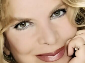 Πέθανε πρωί με Αλτσχάιμερ η όμορφη τραγουδίστρια με τις πολλές επιτυχίες