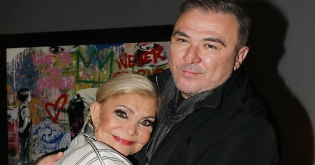 ΡΑΓΙΖΕΙ ΚΑΡΔΙΕΣ Ο ΑΝΤΩΝΗΣ ΡΕΜΟΣ ΓΙΑ ΤΗΝ ΜΑΡΙΝΕΛΛΑ: «ΕΚΕΙΝΗ ΗΤΑΝ Η ΣΤΙΓΜΗ, ΑΝ ΕΠΡΕΠΕ ΝΑ ΦΥΓΕΙ – ΔΥΣΤΥΧΩΣ…»