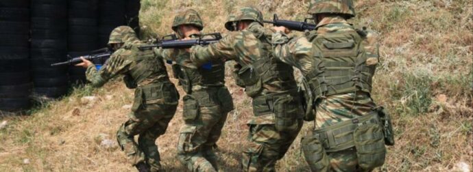 Επιστράτευση στην Ελλάδα: Ποιοι καλούνται πρώτοι – Πως θα σε ειδοποιήσουν – Οι ηλικίες και τι προβλέπει ο νόμος