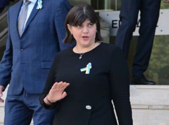 «Κόλαφος» η Κοβέσι για Ελλάδα: «Μπλοκάρονται οι έρευνες για σκάνδαλα και Τέμπη»