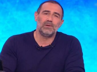 «Κόλαφος» ο Αντώνης Κανάκης για τα Τέμπη: «Δεν υπάρχουν τέτοια πλάσματα ούτε στο ζωικό βασίλειο»