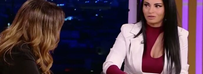 Δήμητρα Αλεξανδράκη – Αμηχανία με τη Σοφία Μουτίδου: «Τι σας πείραξε; Μέχρι πού φτάνει η γυναικεία αλληλεγγύη;»