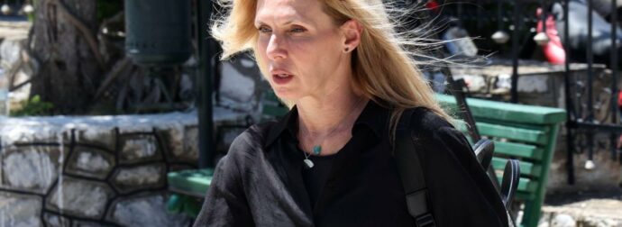 Εβελίνα Παπούλια: Αποκάλυψε τι της προκαλεί αηδία στη σκηνή – «Είχα βγάλει αλλεργία από τη σιχασιά μου»