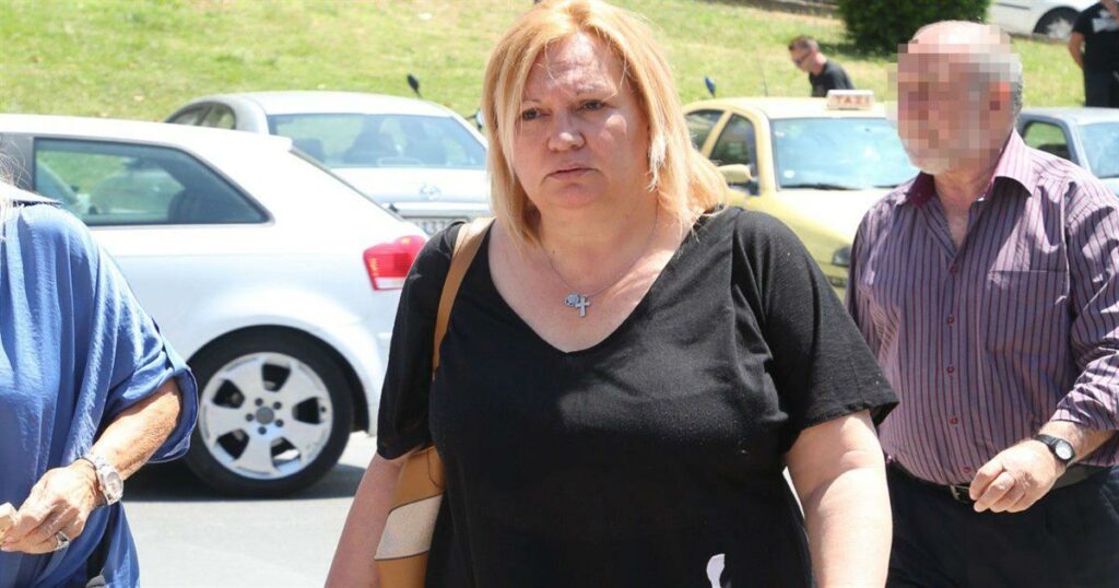 Σοκάρει η Καίτη Φίνου: «Μου γράφουν πρόστυχα και βρισιές για τους ανθρώπους που έχασα»