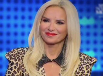 The Chase – «Λύγισε» η Μαρία Μπεκατώρου με παίκτρια: Ήθελε το έπαθλο για την ανοϊκή μητέρα της