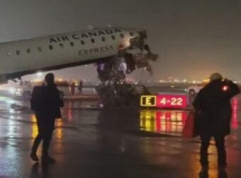 Εφιάλτης στην πίστα του LaGuardia: Τραγωδία μετά τη σφοδρή σύγκρουση αεροσκάφους της Air Canada με πυροσβεστικό όχημα