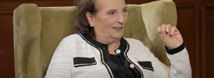 Βάσω Καζαντζίδη: «Δεν ερωτεύτηκα τον Στέλιο, δεν τον είδα και είπα “πεθαίνω”» – Το επεισοδιακό πρώτο ραντεβού