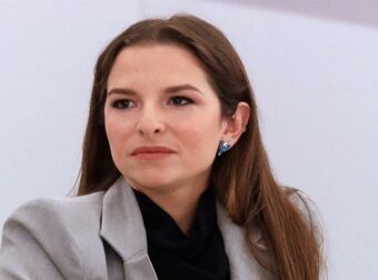 Εριέττα Κούρκουλου Λάτση: «Λυπήθηκα για τη δική μας κατάντια» έγραψε με αφορμή σχόλια για εγκλωβισμένους Έλληνες στο Ντουμπάι