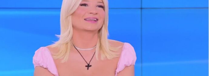 Φαίη Σκορδά: Η απάντηση για το γάμο της με τον Αθανασιάδη – «Χαίρομαι που χαιρόσαστε!»