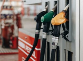 ΞΕΚΙΝΗΣΕ ΤΟ FUEL PASS: ΠΟΣΑ ΧΡΗΜΑΤΑ ΘΑ ΠΑΡΕΙΣ