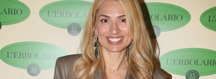 Ενοχλημένη η Μαρία Ηλιάκη με follower της: «Kάποιες ερωτήσεις είναι ένα τσακ αδιάκριτες» – Βίντεο