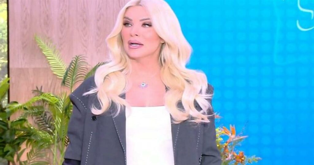 Καινούργιου: Η λιγούρα στο Super Κατερίνα – «Είμαι έγκυος στον 9ο μήνα και θέλω λαγάνα! Δεν υπάρχει πουθενά;»