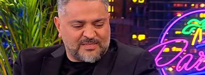 Σουλτάτος: Συγκινήθηκε στο The 2night show για την Λασκαράκη και τον γιο του – «Μου είπε “μπαμπά, σ’αγαπάει;”»