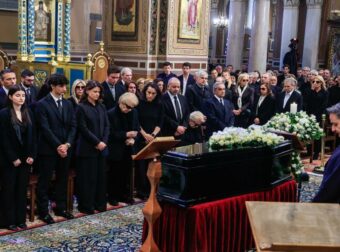 Κηδεία Μαρινέλλα: Η Ελλάδα αποχαιρετά τη θρυλική Κυριακή Παπαδοπούλου – Παρών ο Κυριάκος Μητσοτάκης
