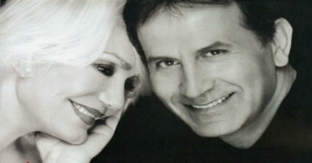 Ο Γιώργος Νταλάρας αποχαιρετά την Μαρινέλλα με ένα συγκινητικό μήνυμα και την πιο γλυκιά λέξη