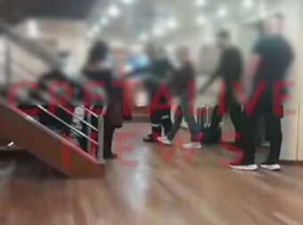 Χάος σε σχολική εκδρομή: Γυμνός 45χρονος εισέβαλε σε καμπίνα πλοίου με μαθήτριες και κλείδωσε – Ούρλιαζαν τα 4 κορίτσια (video)