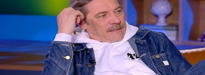 Ο Γιάννης Στάνκογλου αποκάλυψε ποια είναι η ομορφότερη Ελληνίδα – «Με τον Βασίλη Μπισμπίκη παίζαμε μπουνιές στο χώμα»