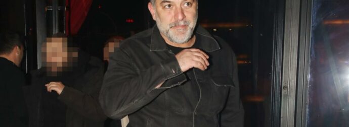 Βασίλης Μπισμπίκης: Πέρασα ένα κοµµάτι σκληρής αλητείας, αδέσποτος στην Αθήνα, ουσίες, δεν τελείωσα το σχολείο