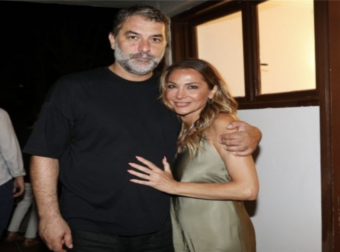 Δέσποινα Βανδή – Βασίλης Μπισμπίκης: Η σπάνια φωτογραφία που «λέει» πολλά για τη σχέση τους