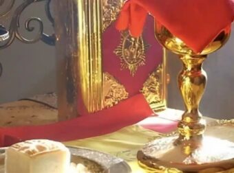 Μπορώ να κοινωνήσω το βράδυ Της Ανάστασης, χωρίς νηστεία και εξομολόγηση;