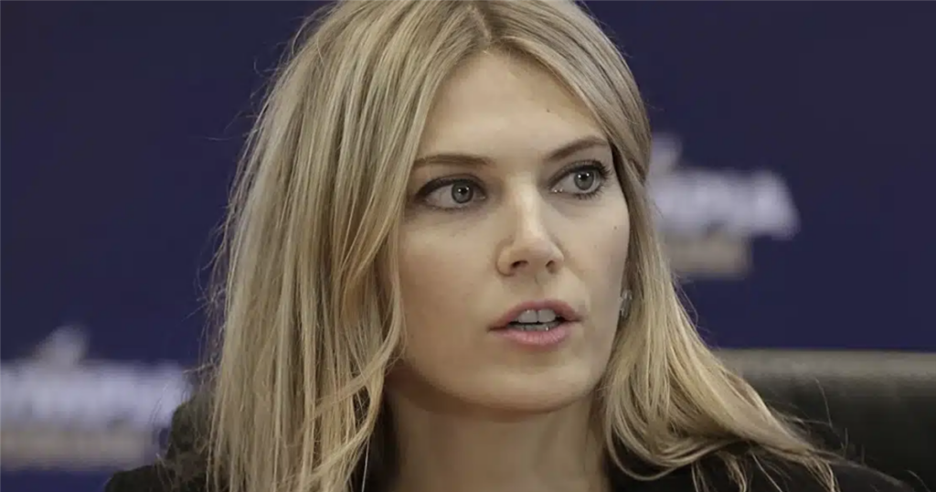 Πιο όμορφη από ποτέ η Εύα Καϊλή – Σπάνια δημόσια χαλαρή εμφάνιση στο κέντρο της Αθήνας