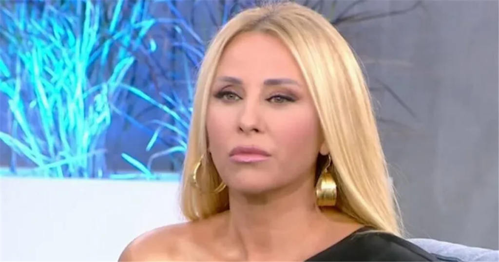 Συγκίνηση για τη Γωγώ Μαστροκώστα – Η Μαρία Καλάβρια αποκάλυψε το πρόβλημα υγείας της