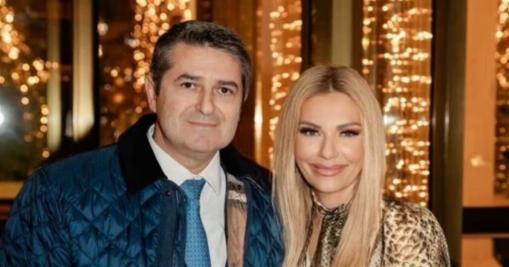 Οργή για τα κομματικά; Το δημόσιο ξέσπασμα της Τίνας Μεσσαροπούλου για την υγεία του άντρα της