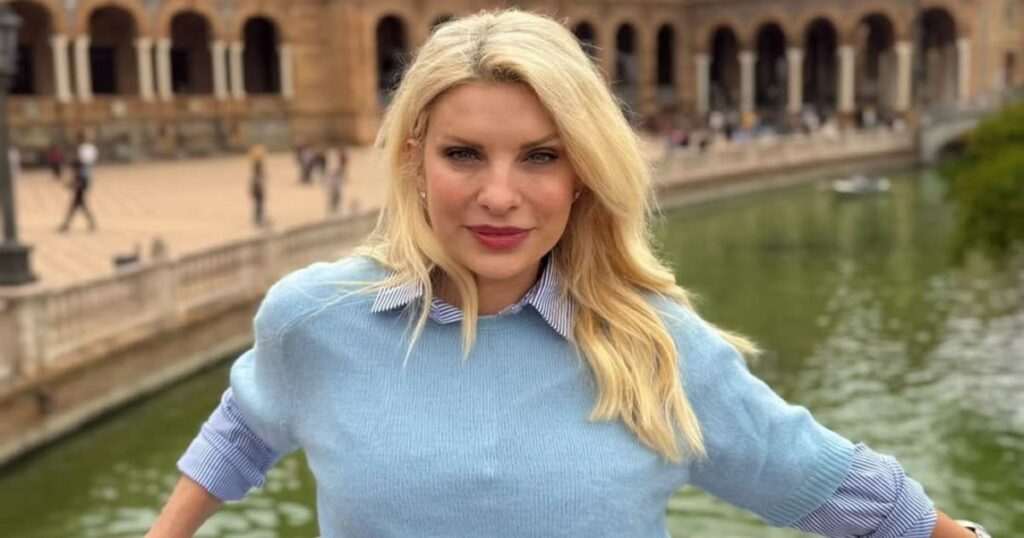 Ελένη Μενεγάκη: Τα νέα στιγμιότυπα από την Ισπανία με τον Μάκη και τη μικρή Μαρίνα